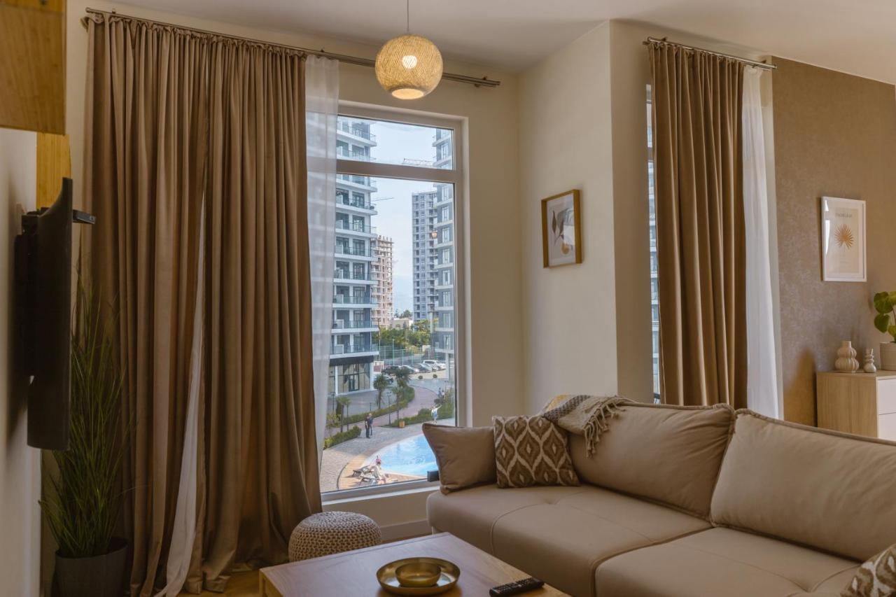Four Season Apartment Батуми Екстериор снимка